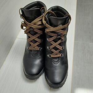 Timberland Allington Black Leather Heel Boots